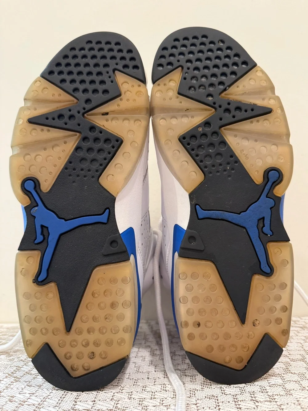 Air Jordan 6 Retro 